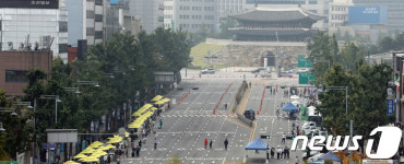 세종대로에 자동차가 사라졌다