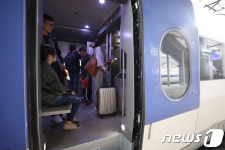 입석으로 고향 가는 길