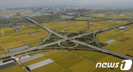 막바지 황금연휴 소통 원활한 호남고속도로