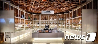 靑 추석연휴 낀 주 사랑채 방문객 전주 대비 3배 증가