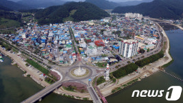 화천군 “상권 확대됐다…신병입소제·산천어축제 덕”