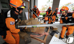 매몰된 부상자를 구출하라 