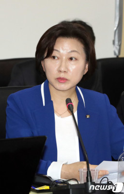 [국감] 질의하는 송옥주 의원 | 포토뉴스