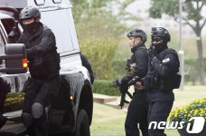 훈련 사고로 한쪽 시력 잃고도 현장 돌아온 경찰특공대