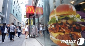 한국맥도날드, 햄버거병 유발 대장균 패티…55톤 시중 유통