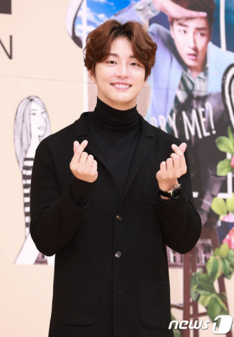 '빅퀘스천' 윤시윤 
