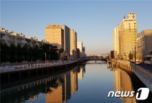 부산시, 괴정천 하류 미복개구간 정비사업 완료