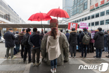 전태일에게 노동조합을