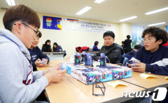 정선 사북청소년장학센터서 펼쳐지는 로봇 대결