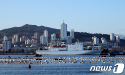 [북한은 지금] 원산 해안가에 즐비한 고층빌딩