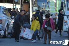 거처 옮기는 이재민