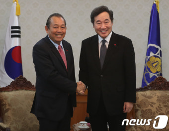 이낙연 총리, 베트남 수석부총리 접견