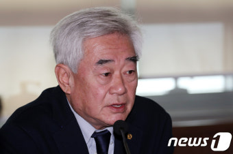 도쿄올림픽 태권도경기 주요 사항 밝히는 조정원 총재