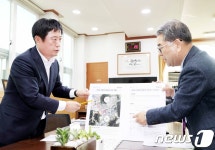 정찬민 시장, 용인 흥덕초·수원 황곡초 공동학구 지정 요청