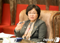 한국 기업대표자와 간담회 가진 김은경 장관