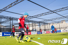 '풋살파크에서 축구해요'