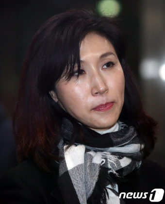 노소영 관장, 이혼소송 조정기일 출석
