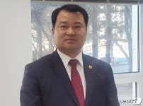 송대윤 대전시의원 이재관 권한대행 시장 행세 말라 