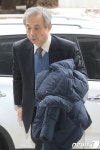 이현동 전 국세청장 굳은표정