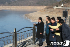 저수율 급감하는 청도 운문댐