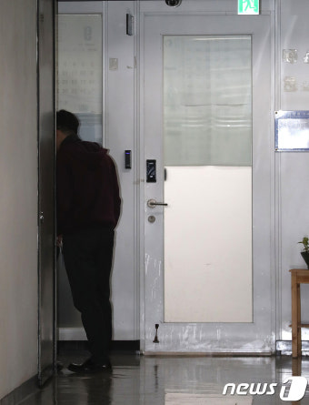 檢 성추행 조사단. 법무부 압수수색