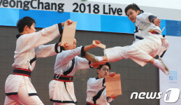 날라차기