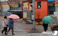 속초에 내리는 단비 해갈될까