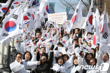 3.1만세운동의 숭고한 뜻을 기리며...