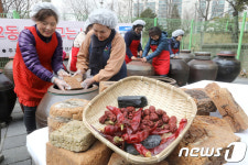 오늘은 풍납2동 장 담그는 날