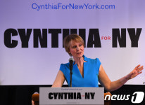 [사진] 배우 신시아 닉슨 “뉴욕 주지사 출마해요”