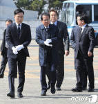 해군2함대사령부 방문한 자유한국당