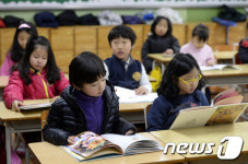 서울교육청 한 학기 한 권 읽기 대비 교원 독서·토론학교 신설
