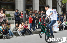 세종대로에서 신나게 주말 즐겨요