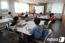 구로구 6개 학교에서 외국어 원어민 실용회화 교실