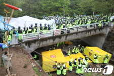 진밭교 아래 에어매트 깔고 작전