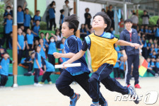 조금만 더 힘을 내