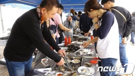 ‘대천조개구이 축제’보령 대표 먹거리 축제 자리매김