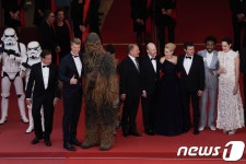 [N칸현장] "레드카펫 점령한 스톰트루퍼?"…