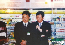 신동빈 롯데 회장 편의점, 온-오프라인 잇는 옴니채널 핵심