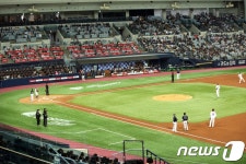 구로구, 취약계층 아동에 고척스카이돔 무료관람
