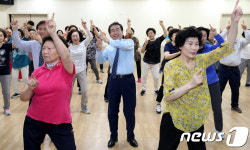 박원순 차밍댄스 배워요