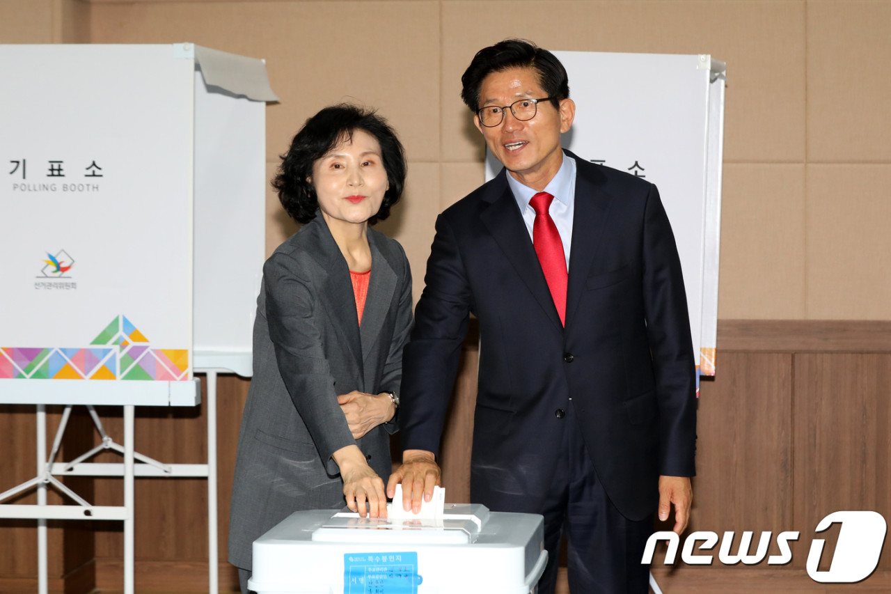 김문수, 인천 계양서 사전투표 진행…이재명 경선지역서 ‘대역전 서막’