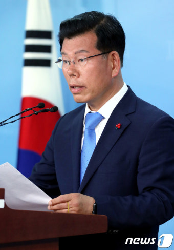 장영하 위원장, 이재명ㆍ은수미 후보 사퇴 촉구 기자회견