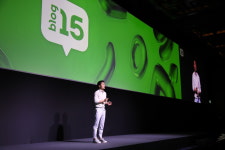 유튜브 쏠림 막겠다…네이버 블로그 동영상에 승부수