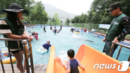 장수군, 덕산계곡 등 6개소에 물놀이 안전요원 배치