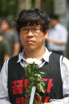 쌍용차 정리해고 희생자 분향소 설치 기자회견 참석한 한상균 