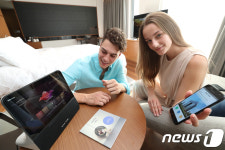 KT AI 호텔 공개…2022년까지 서울시내 4곳 오픈