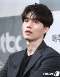 이동욱, 넘사벽 분위기