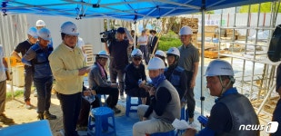 오세현 아산시장, 건설현장·경로당 찾아 폭염상황 체크