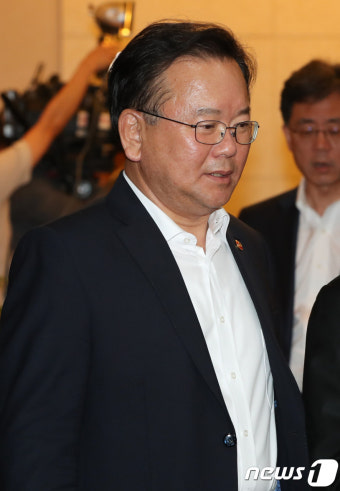 김부겸 장관 '폭염 대비책은?'
